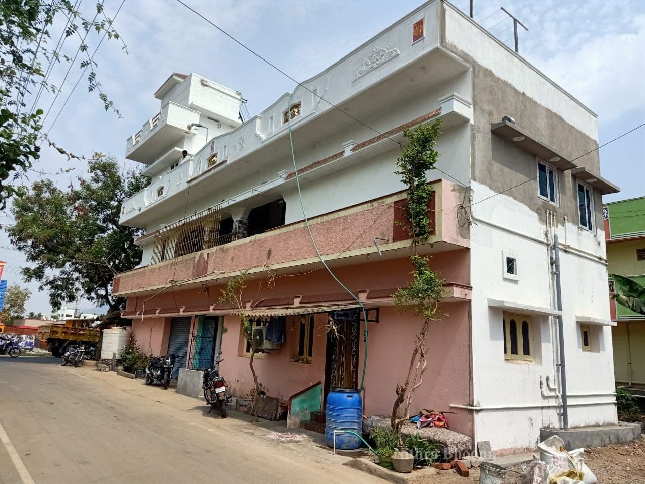 Independent House Property in Kurinchi Nagar, Vazhapadi