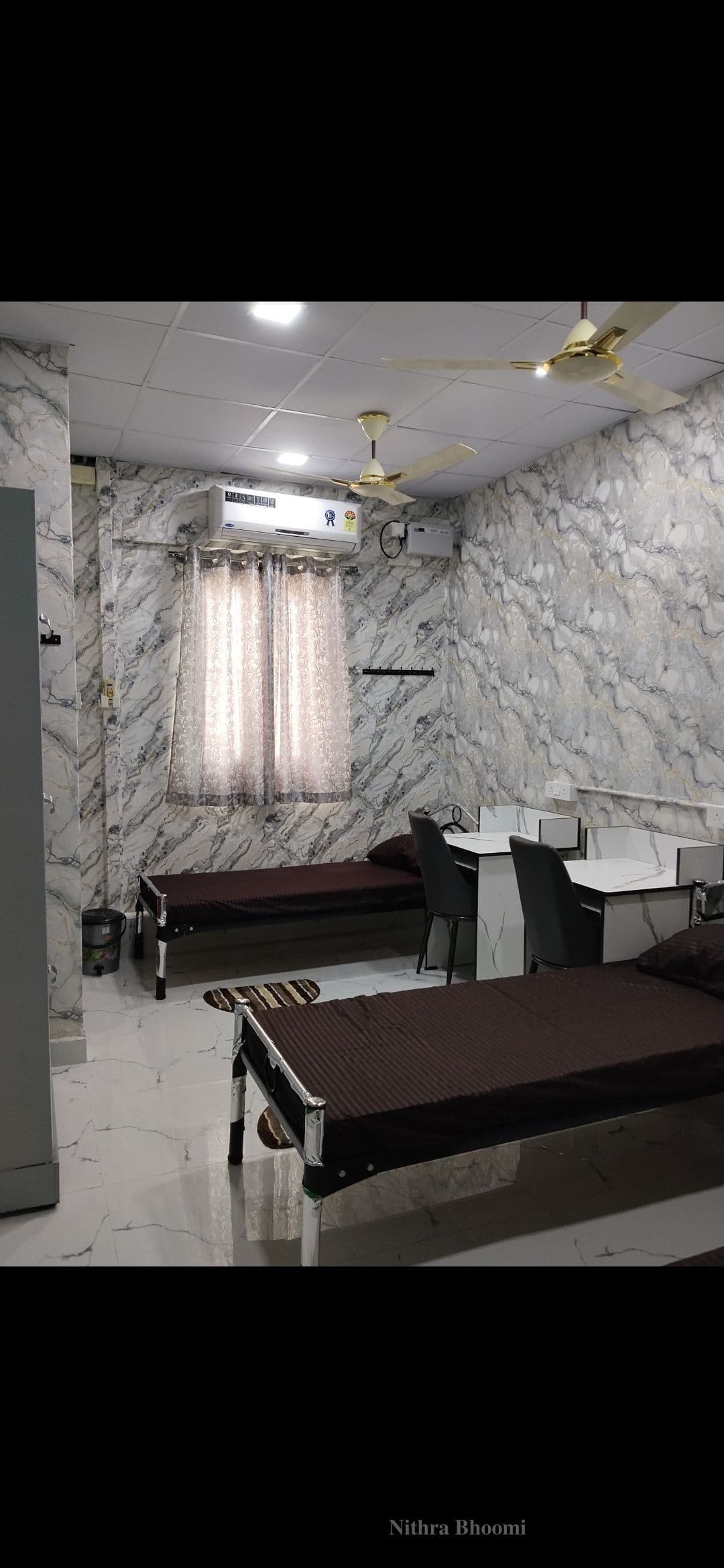 TMR Bachelors rental rooms